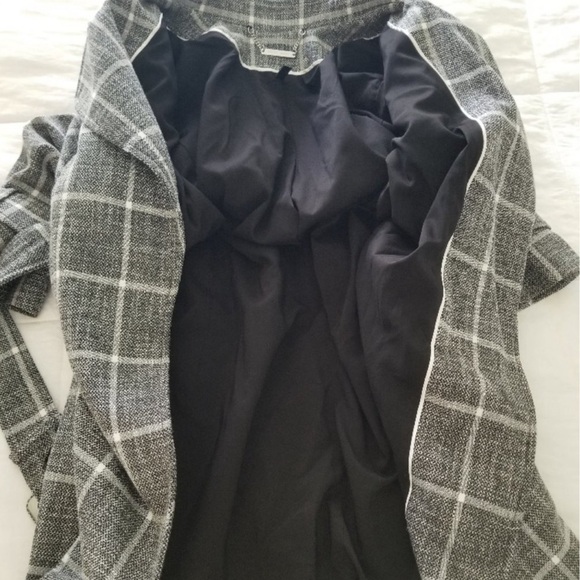 💋White House Black Market Plaid belted Trench Coat💋 - Picture 10 of 11